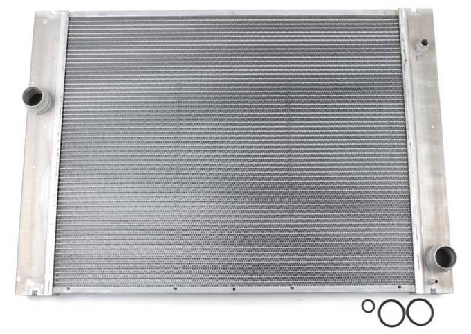 BMW Radiator (Auto Trans) 17117585439 - Behr 376729501